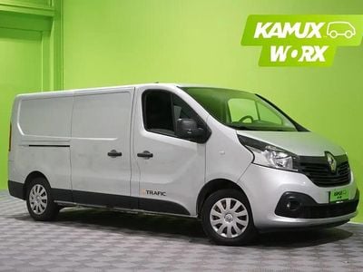 Käytetty Renault Trafic 116 HP (85 kW) 2015 Platinum grey Tila-auto