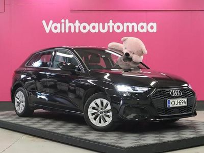 Käytetty Audi A3 Sportback e-tron Business 150 HP (110 kW) 2022 Viistoperä