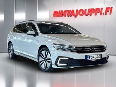 Käytetty VW Passat Business 218 HP (160 kW) 2021 Valkoinen Farmari
