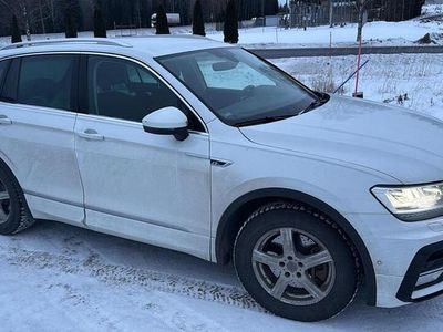 Käytetty 2017 VW Tiguan R-line Katumaasturi | 25 400 € (Hieman kallis)