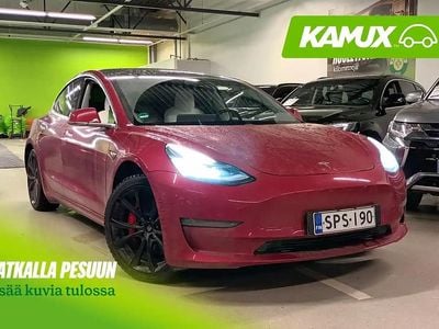 Punainen Käytetty 2019 Tesla Model 3 Performance Sedan | 27 790 € (Perustarjous)