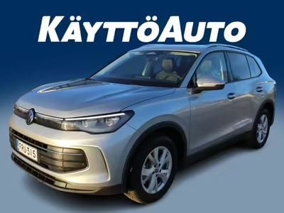 F0f0 Uusi 2025 VW Tiguan Comfortline Katumaasturi | 46 500 € (Hieman kallis)