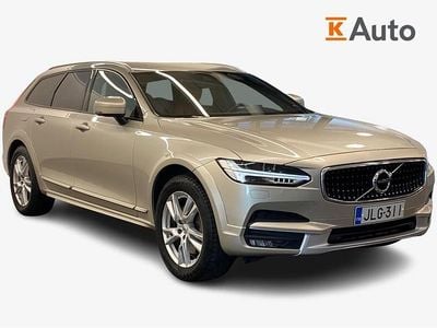 Käytetty Volvo V90 CC Business Edition 235 HP (172 kW) 2019 Farmari