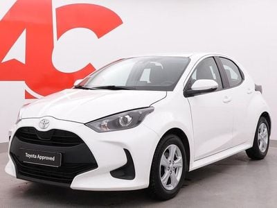 Käytetty Toyota Yaris Life 72 HP (52 kW) 2021 040 Viistoperä