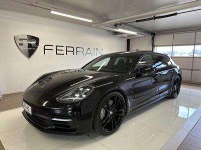 Porsche Panamera 4