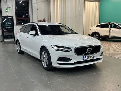 Käytetty 2018 Volvo V90 Kinetic Farmari | 22 790 € (Perustarjous)