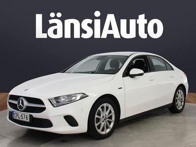 Käytetty Mercedes A250 Business 160 HP (117 kW) 2020 Valkoinen Viistoperä