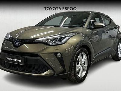 Käytetty Toyota C-HR Active 122 HP (89 kW) 2023 Ruskea (beige) Katumaasturi