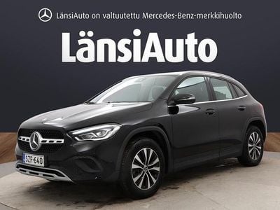 Käytetty Mercedes GLA250 Business 160 HP (117 kW) 2022 Katumaasturi