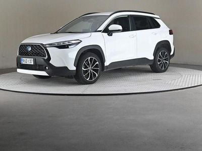 Käytetty Toyota Corolla Cross Edition 197 HP (144 kW) 2023 Katumaasturi