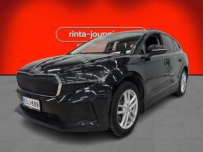 Käytetty 2022 Skoda Enyaq iV Katumaasturi | 23 990 € (Hieman kallis)