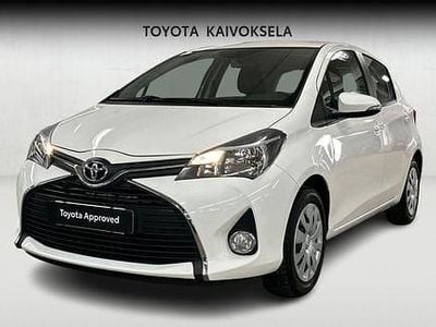 Valkoinen Käytetty 2016 Toyota Yaris Active Viistoperä | 12 500 € (Perustarjous)