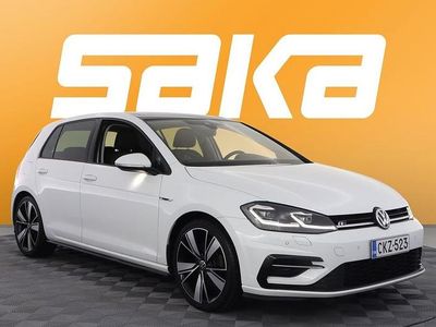 Käytetty 2018 VW Golf VII Highline Viistoperä | 17 900 € (Hieman kallis)