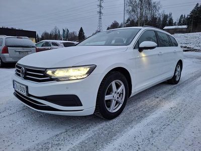 Käytetty 2022 VW Passat Farmari | 28 400 € (Hieman kallis)