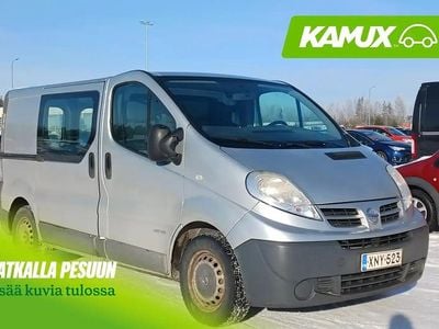 Käytetty Nissan Primastar 114 HP (83 kW) 2008 Hopea / harmaa Tila-auto