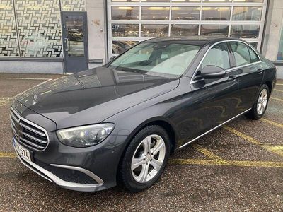 Harmaa Käytetty 2021 Mercedes E220 Avantgarde Sedan | 42 900 €