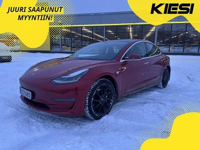 Käytetty Tesla Model 3 366 kW (498 HP) 2019 Sedan