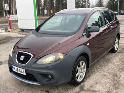 käytetty Seat Altea Freetrack 2,0 TDI DPF 4 - Neliveto, vetokoukku