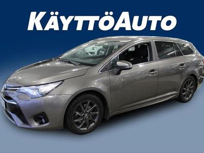 Käytetty Toyota Avensis Active 143 HP (105 kW) 2016 Harmaa Farmari