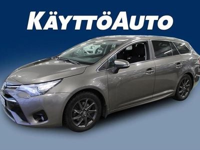 Käytetty Toyota Avensis Active 143 HP (105 kW) 2016 Harmaa Farmari