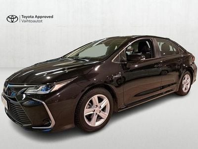 Musta Käytetty 2020 Toyota Corolla Active Sedan | 21 890 € (Perustarjous)