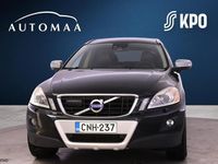 Käytetty Volvo XC60 Summum 205 HP (150 kW) 2010 Musta Katumaasturi