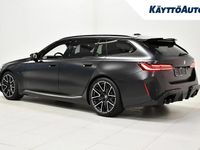 Uusi BMW M5 Comfort Edition 727 HP (534 kW) 2026 Individualfärg Farmari