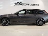 Käytetty Volvo V90 Plus 350 HP (257 kW) 2025 Harmaa Farmari