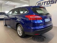 Käytetty Ford Focus 125 HP (91 kW) 2018 Sininen Farmari