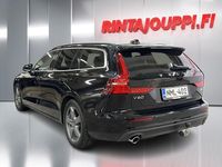 Käytetty Volvo V60 Business Edition 197 HP (144 kW) 2022 Musta Farmari