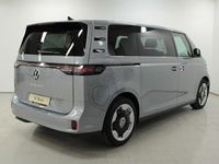 Uusi VW ID. Buzz Pro 210 kW (286 HP) 2025 Tila-auto