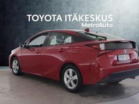 Käytetty Toyota Prius Active 122 HP (89 kW) 2020 Met. punainen Viistoperä