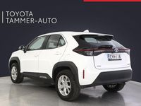 Käytetty Toyota Yaris Cross Active 116 HP (85 kW) 2024 Valkoinen Katumaasturi