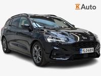 Käytetty Ford Focus ST-Line 125 HP (91 kW) 2021 Musta Farmari