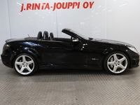 käytetty Mercedes SLK55 AMG AMG A - Airscarf, H&K, Comand Navi, Siististi pidetty yksilö hyvillä varusteilla. - Ilmainen kotiintoimitus!