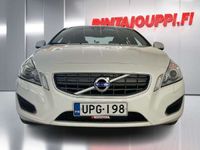 käytetty Volvo S60 1,6D DRIVe Momentum Business aut - 3kk lyhennysvapaa