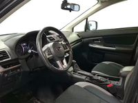 Käytetty Subaru XV 114 HP (83 kW) 2016 Harmaa Katumaasturi