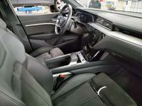 käytetty Audi e-tron Sportback 55 quattro - Tulossa / S-LINE / ACC / Matrix / HUD / Ilma-alusta / Virtuaalipeilit / Tour