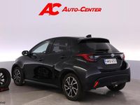 Käytetty Toyota Yaris Hybrid Style 116 HP (85 kW) 2022 Viistoperä