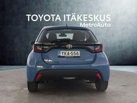 Käytetty Toyota Yaris Active 123 HP (90 kW) 2021 Sininen Viistoperä