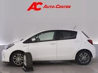 Käytetty Toyota Yaris Business Edition 72 HP (52 kW) 2016 Valkoinen Viistoperä