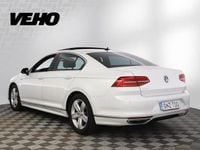 Käytetty VW Passat Highline 280 HP (205 kW) 2016 Valkoinen Sedan