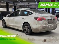 Käytetty Tesla Model 3 Standard Range Plus 239 kW (325 HP) 2021 Valkoinen Sedan