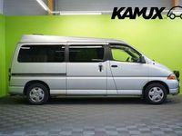 käytetty Toyota HiAce 2,5 D-4D 102 1+8p / AC /