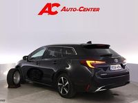 Käytetty Toyota Corolla Anniversary 140 HP (102 kW) 2024 Musta 209 Farmari