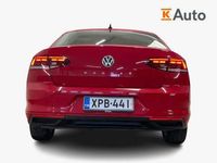 käytetty VW Passat Variant Highline 2,0 TDI 110 kW DSG ** Webasto / Adapt.vakkari / P-tutkat / KeyLess / LED **