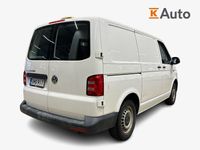 käytetty VW Transporter umpipakettiauto Lyhyt 20 TDI 62 kW 3000kg PRO **Vakionopeussäädin / Lisälämmitin / ALV**