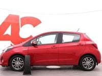 Käytetty Toyota Yaris Hybrid Active 73 HP (53 kW) 2016 Punainen Viistoperä