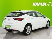 Käytetty Opel Astra Enjoy 150 HP (110 kW) 2018 Valkoinen Sedan