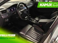 Käytetty Skoda Superb Style 156 HP (114 kW) 2021 Hopea / harmaa Farmari